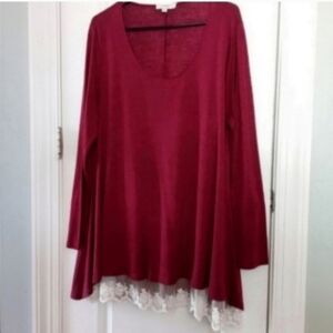 Umgee Burgundy Tunic with Lace Hem 1X Special Occasions Party Church